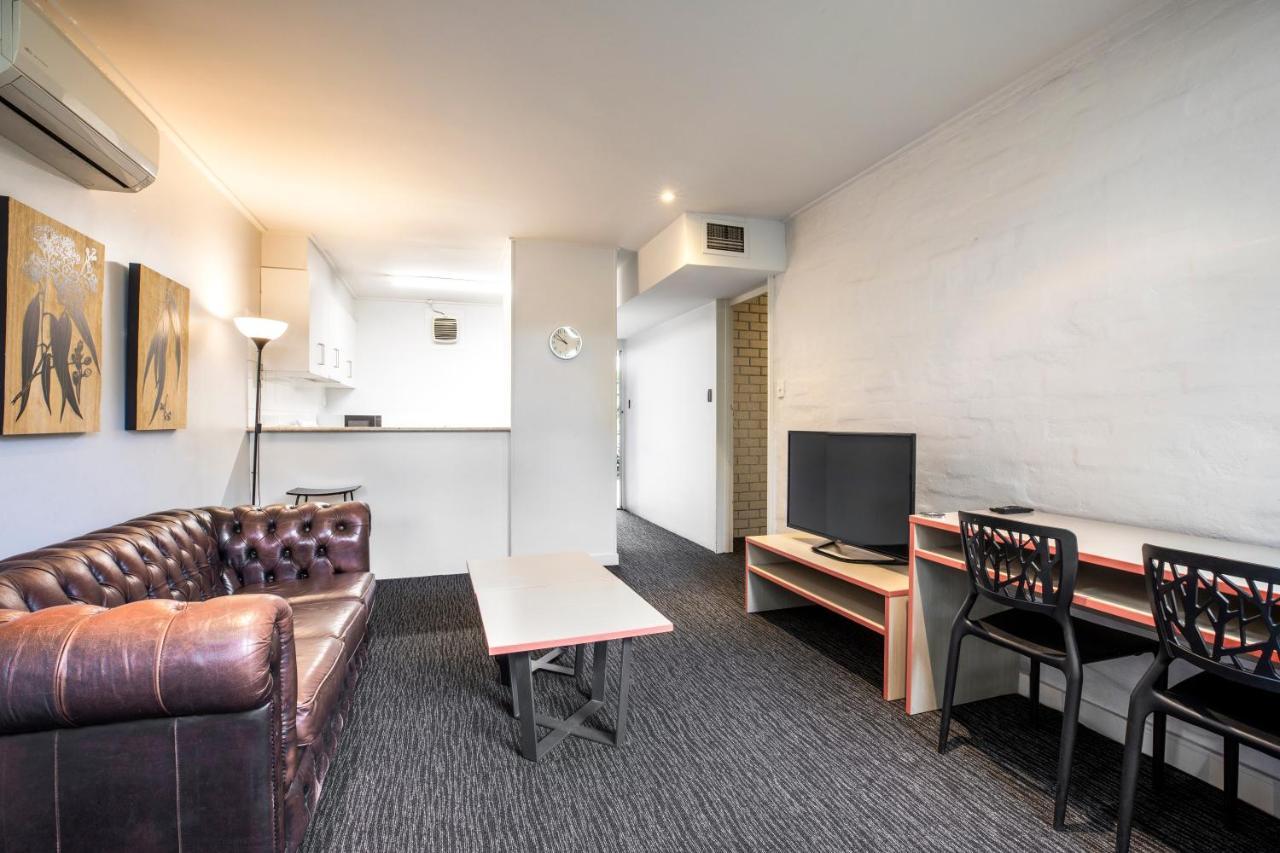 Burvale Hotel Nunawading Екстериор снимка