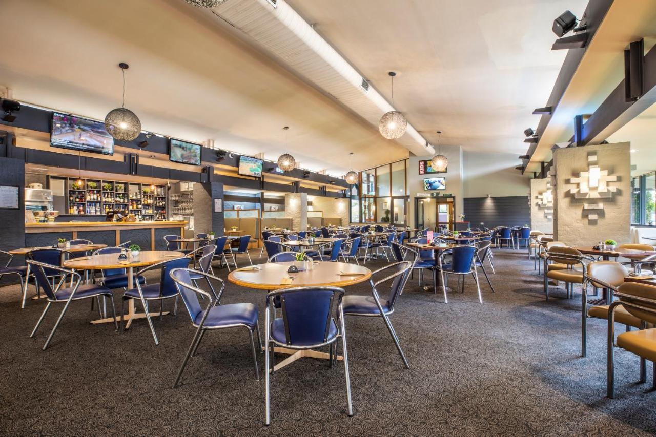 Burvale Hotel Nunawading Екстериор снимка