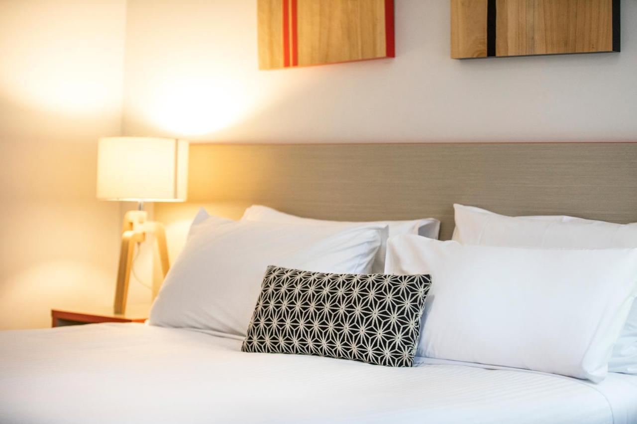 Burvale Hotel Nunawading Екстериор снимка