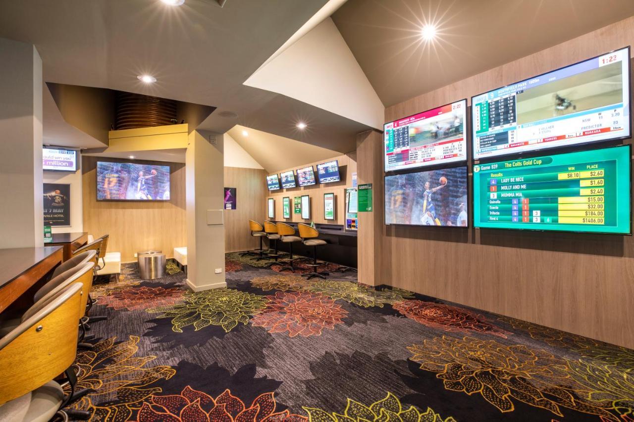 Burvale Hotel Nunawading Екстериор снимка