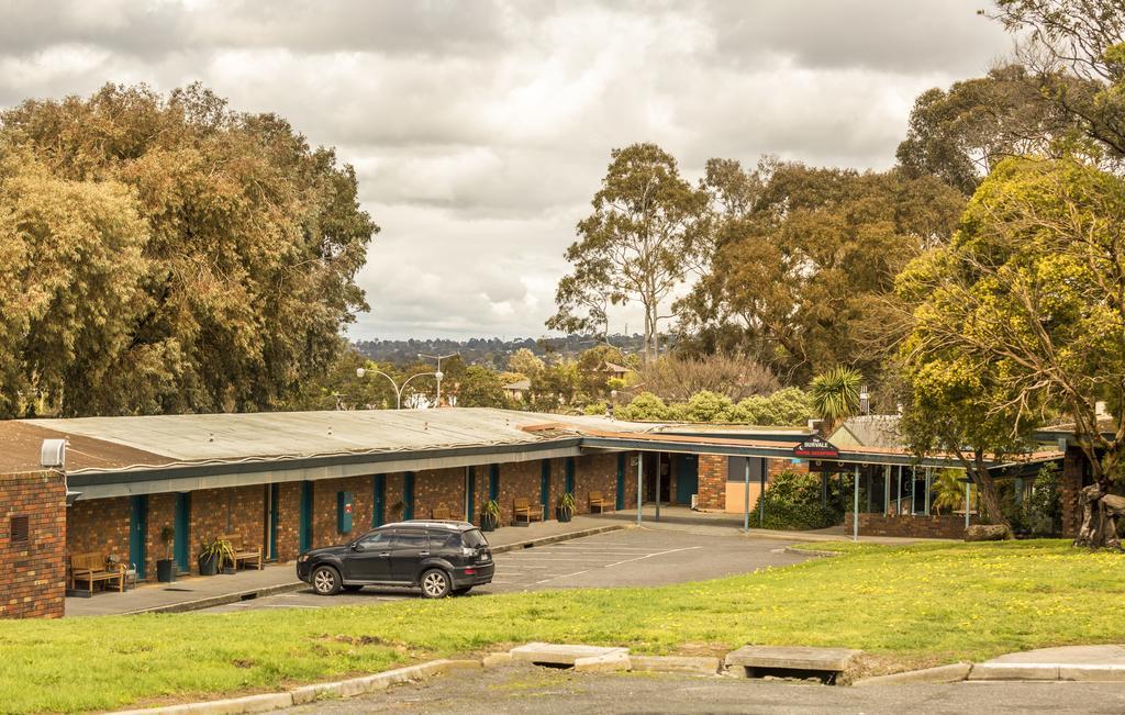 Burvale Hotel Nunawading Екстериор снимка