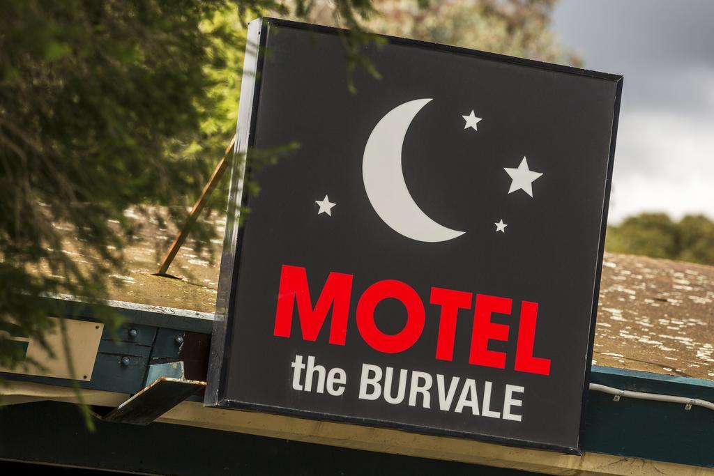 Burvale Hotel Nunawading Екстериор снимка