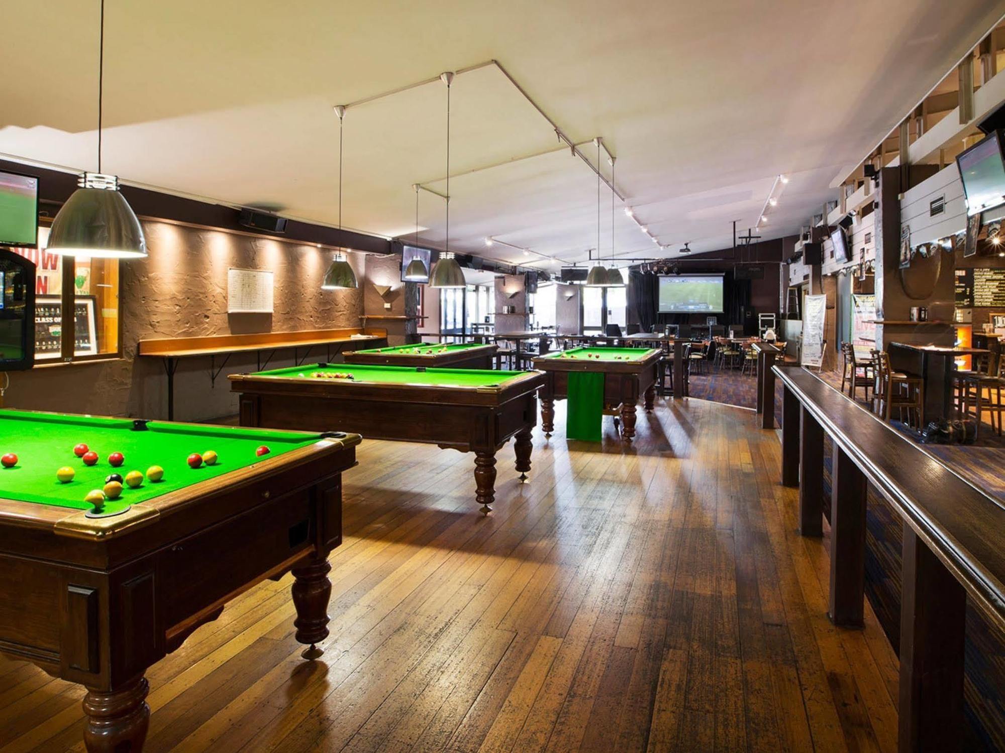 Burvale Hotel Nunawading Екстериор снимка